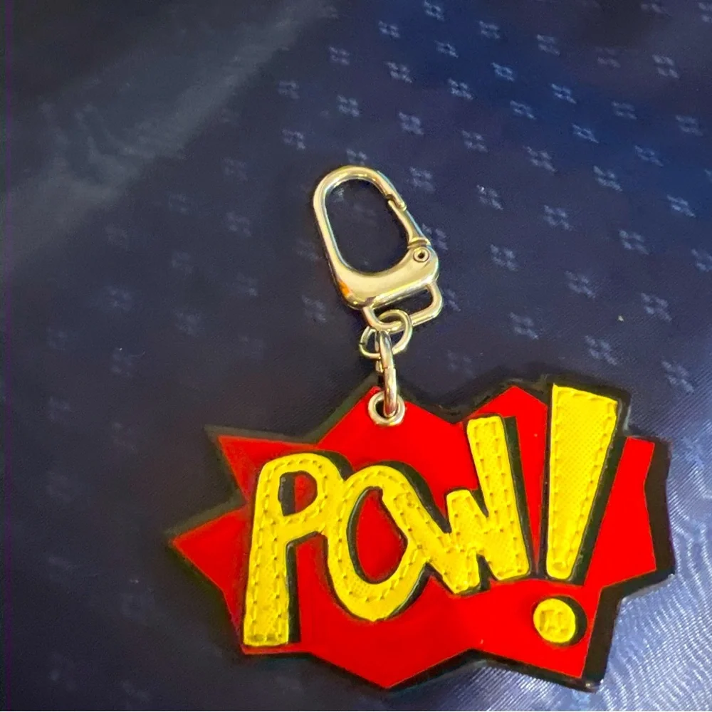 Pow! Comic Style Keychain/Keyring Gift - Picture 1 of 7